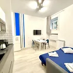Re Di Roma - Colosseo House