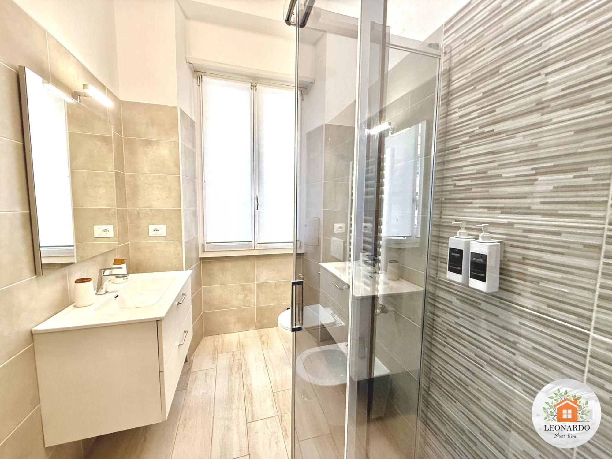 Re Di - Colosseo House * Rom